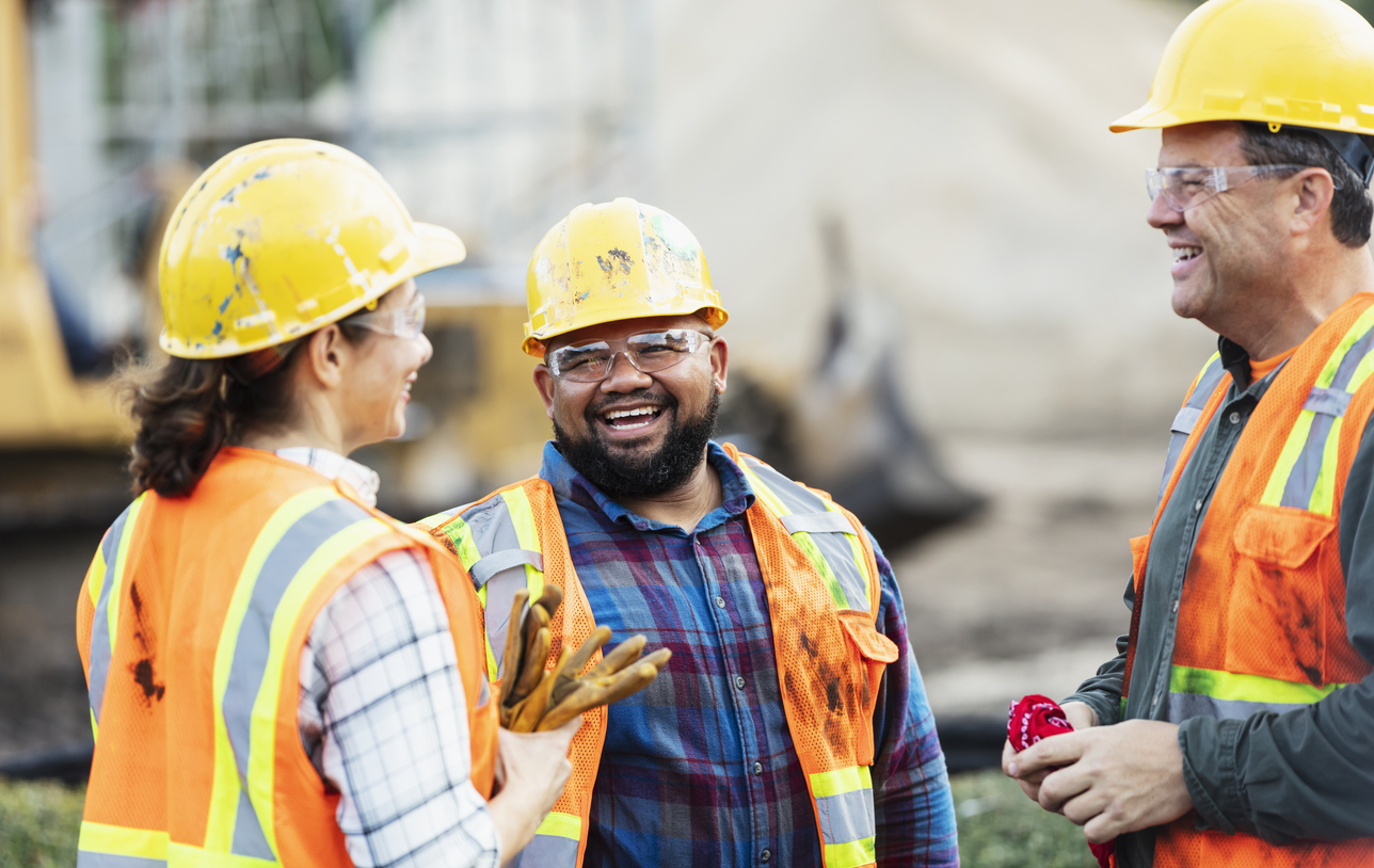 Here are some additional tips for marketing your construction business:
